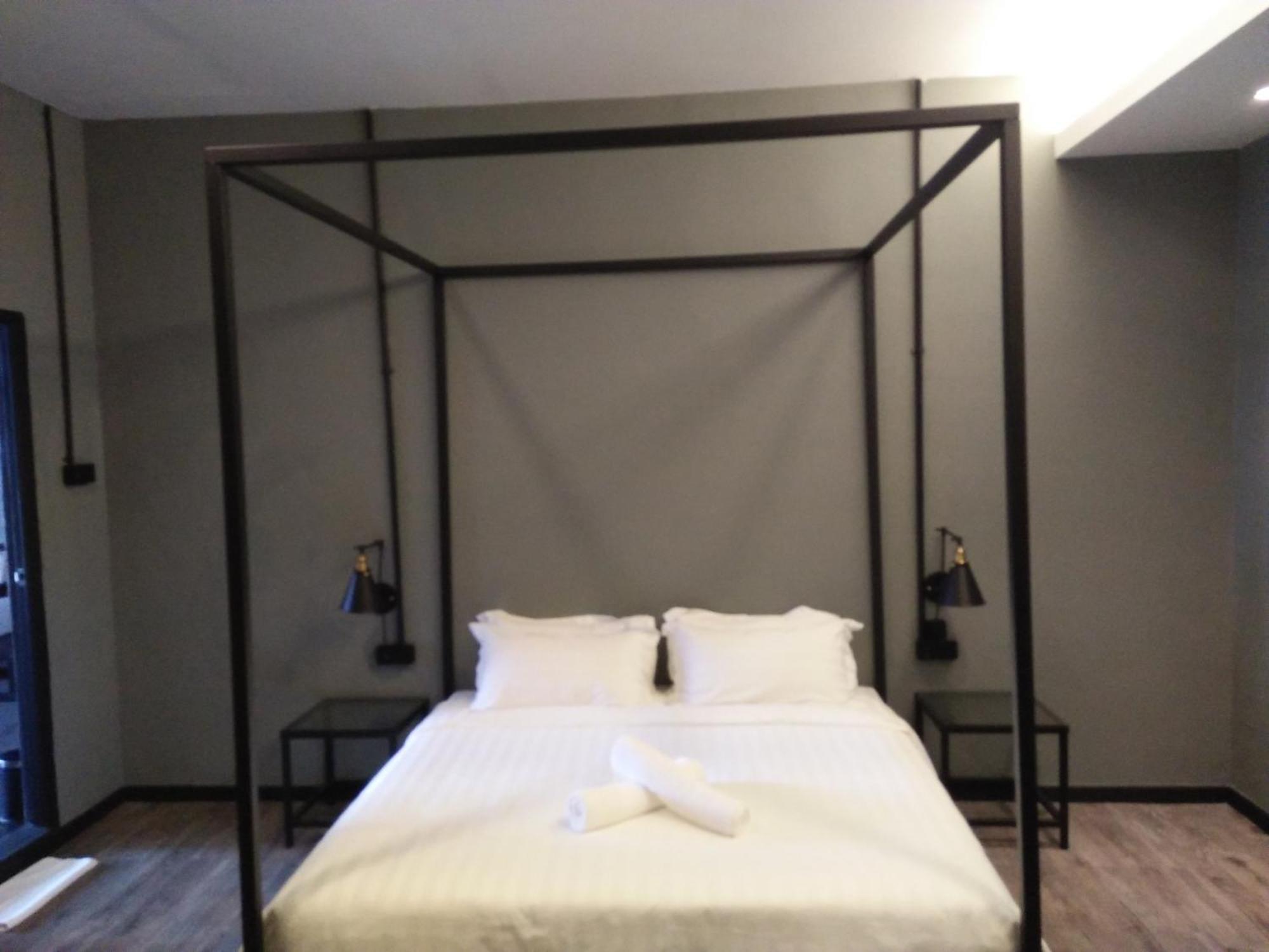 68 Boutique Hotel Sitiawan Extérieur photo