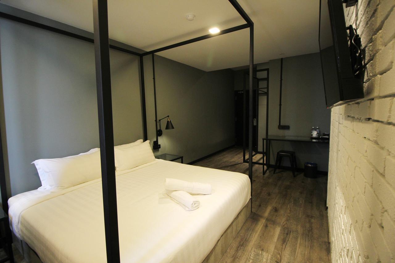 68 Boutique Hotel Sitiawan Extérieur photo