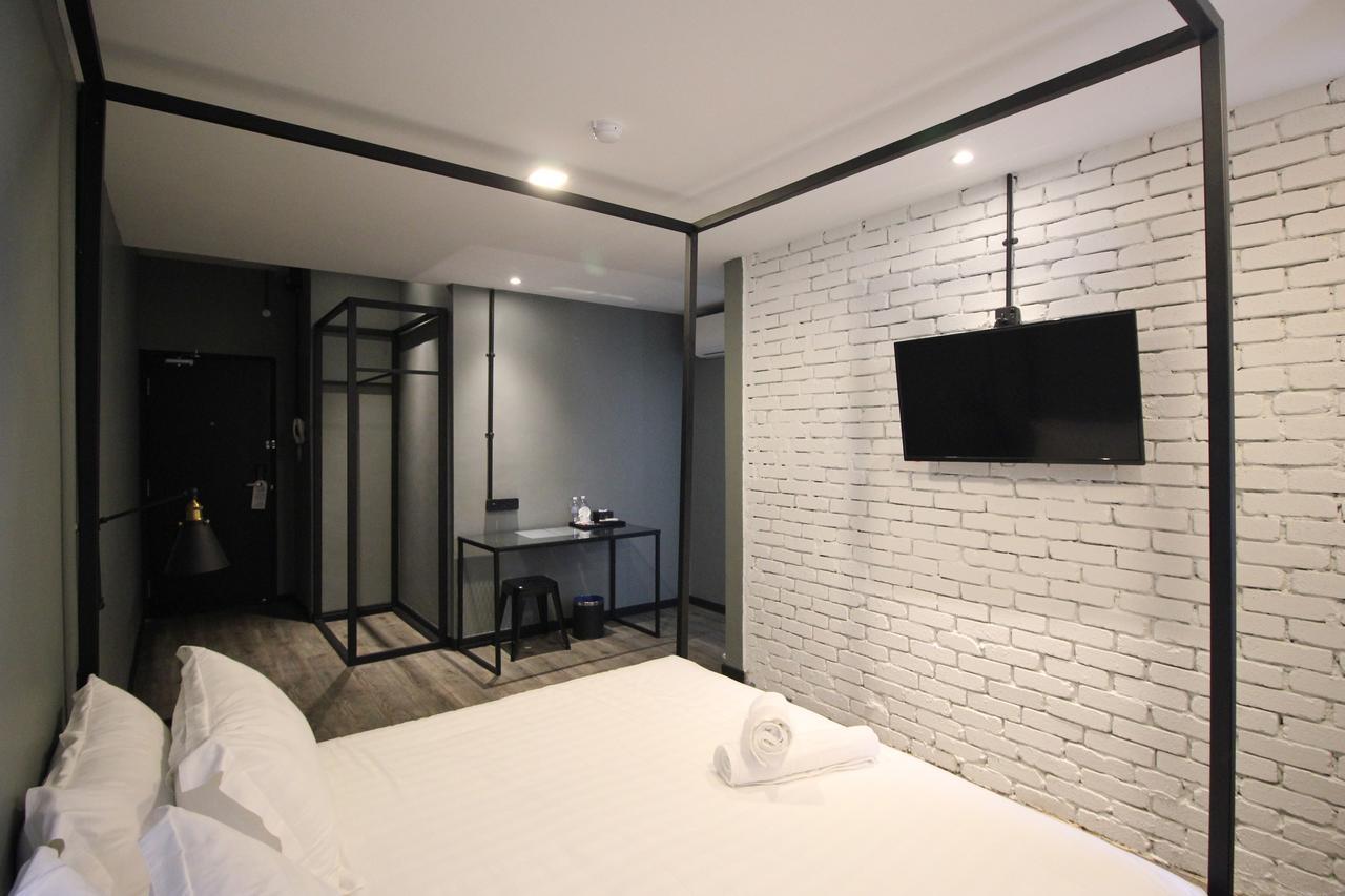 68 Boutique Hotel Sitiawan Extérieur photo