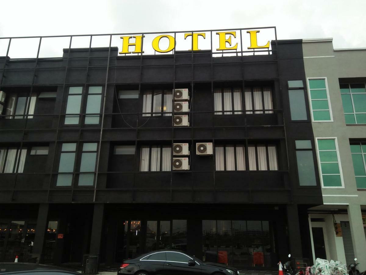 68 Boutique Hotel Sitiawan Extérieur photo